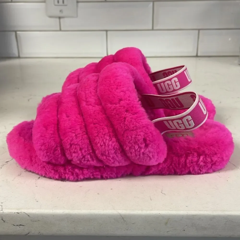 UGG Fluff Yeah Slide Kids Youth Size 4 Rock Rose -Hot Pink